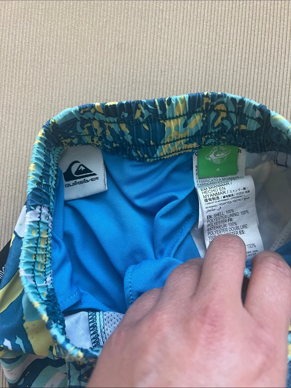 Boys 4T Quicksilver boardshorts